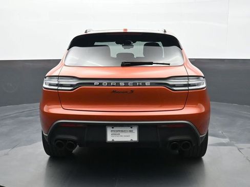 Certified 2023 Porsche Macan S AWD/4WD image 21
