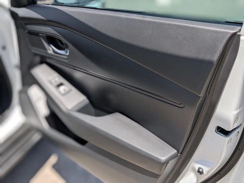 Used 2023 Honda Accord LX image 27