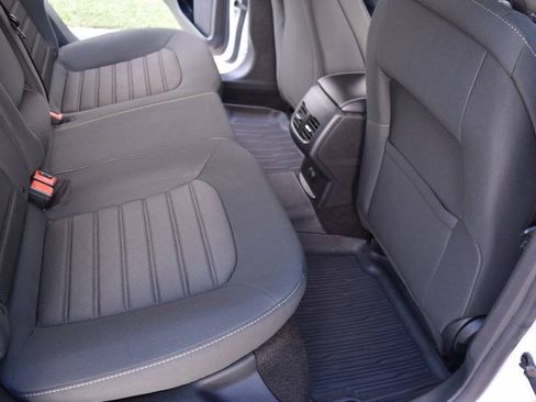 Used 2020 Ford Fusion SE FWD image 48