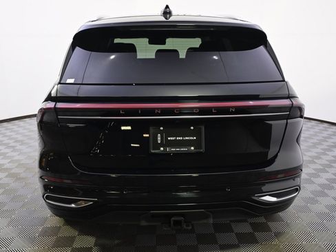 New 2026 Lincoln Nautilus Reserve image 5