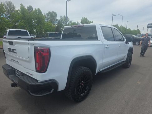 Used 2023 GMC Sierra 1500 AT4X AWD/4WD image 5