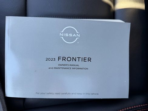 Used 2023 Nissan Frontier PRO-4X w/ Pro-4X Premium Package image 30