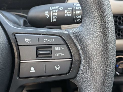 Used 2026 Honda HR-V LX image 24