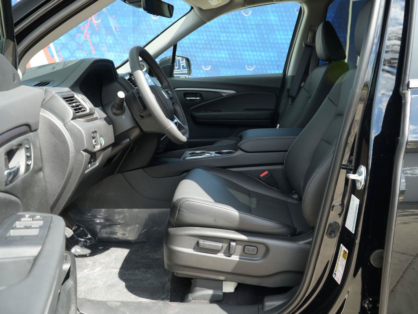 New 2026 Honda Ridgeline RTL image 16