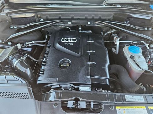 Used 2016 Audi Q5 2.0T Premium Plus w/ Technology Package AWD/4WD image 24