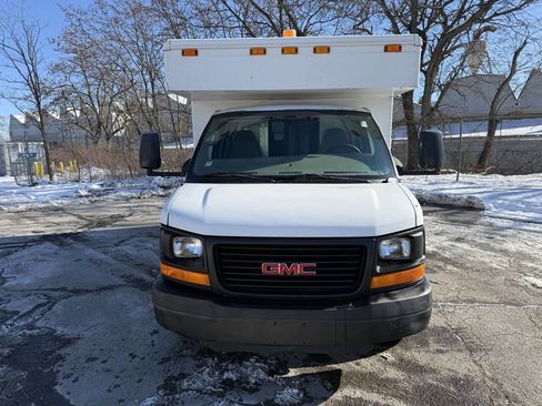 Used 2009 GMC Savana 3500 image 8