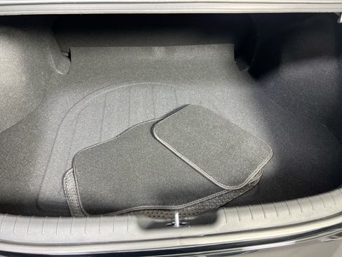 Used 2023 Hyundai Elantra SEL w/ Convenience Package FWD image 24