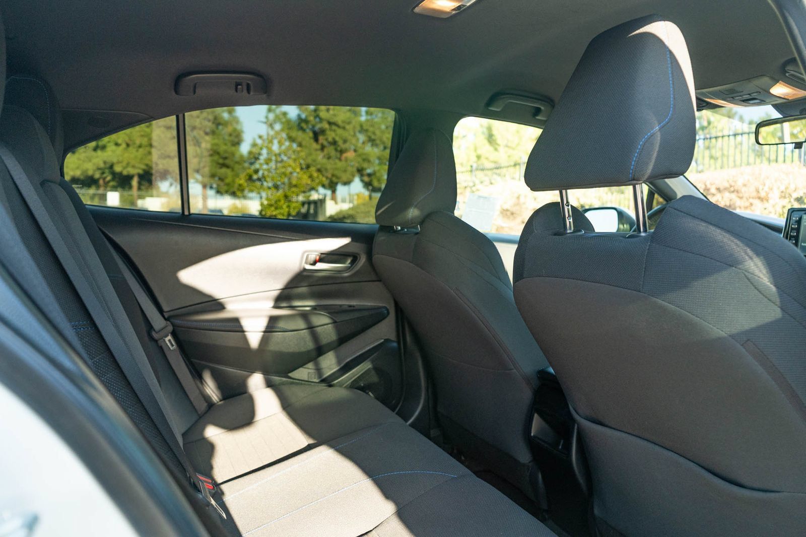 Certified 2020 Toyota Corolla SE w/ Carpet Mat Package (TMS) FWD image 18