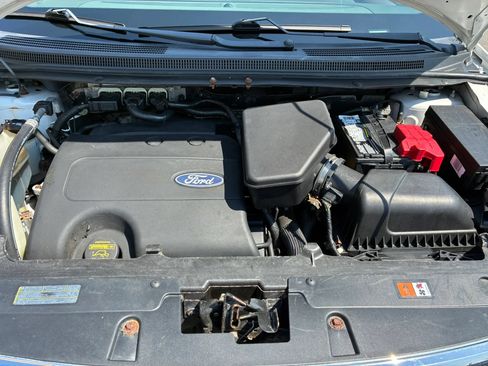Used 2011 Ford Edge SEL w/ 202A Rapid Spec Order Code FWD image 29