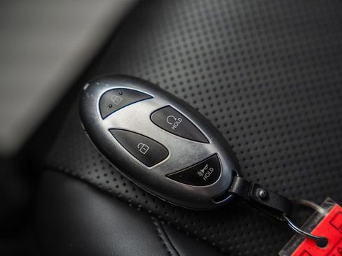 Used 2024 Hyundai Santa Fe SEL FWD image 45