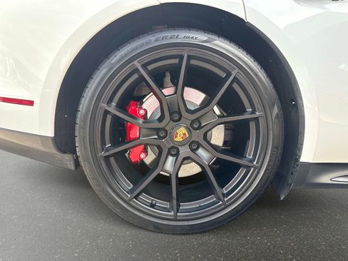 Used 2024 Porsche Taycan GTS image 21