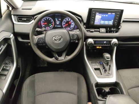 Used 2019 Toyota RAV4 XLE FWD image 22