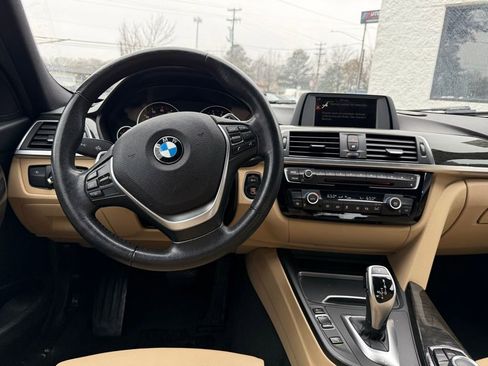 Used 2017 BMW 330i Sedan image 8
