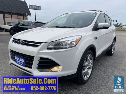 Used 2013 Ford Escape Titanium w/ Class II Trailer Tow Pkg AWD/4WD image 1