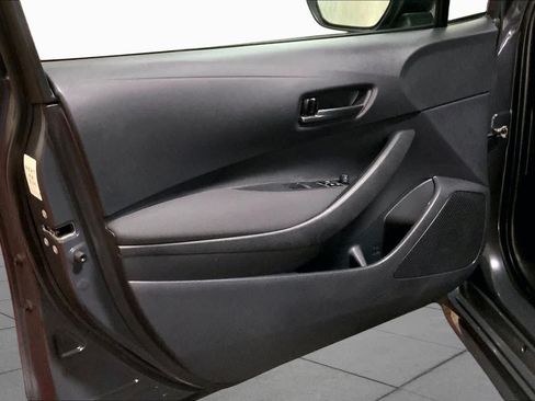 Used 2024 Toyota Corolla LE FWD image 22