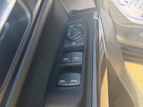 Used 2021 Chevrolet Silverado 1500 RST image 15