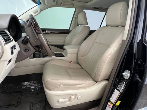 Used 2019 Lexus GX 460 Premium w/ Premium Package AWD/4WD image 8