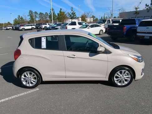Used 2021 Chevrolet Spark LT image 3