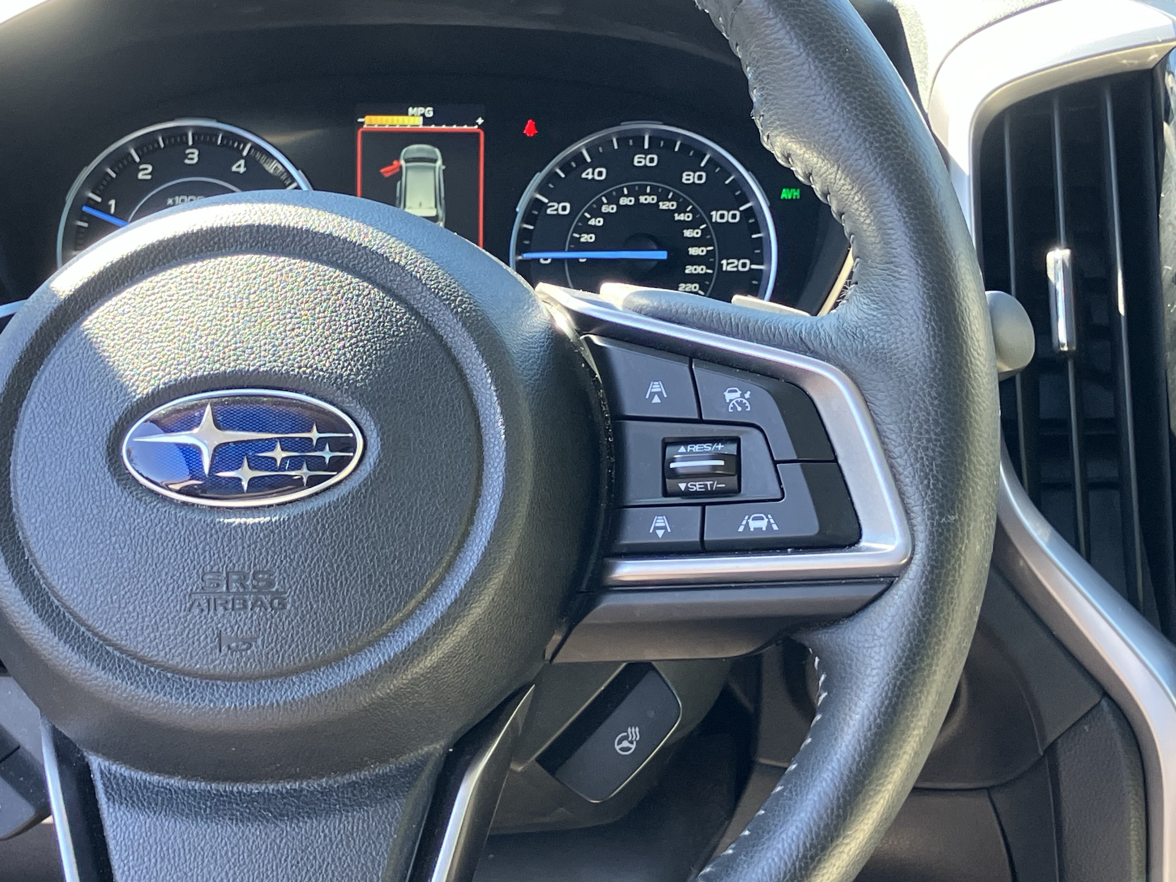 Used 2020 Subaru Ascent Limited w/ Technology Package AWD/4WD image 21
