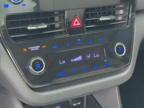 Used 2022 Hyundai Ioniq Blue FWD image 22