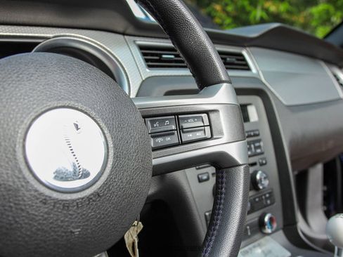 Used 2012 Ford Mustang Shelby GT500 image 53