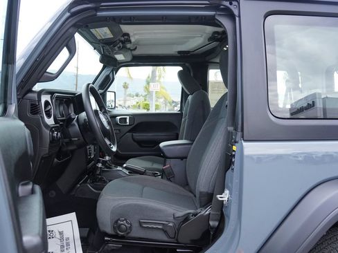 Certified 2026 Jeep Wrangler Sport AWD/4WD image 24