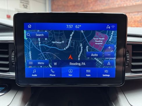 Certified 2023 Ford Explorer XLT w/ Equipment Group 202A image 20