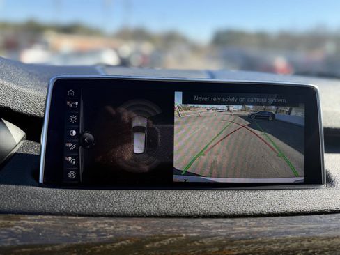 Used 2017 BMW X5 xDrive35i image 16