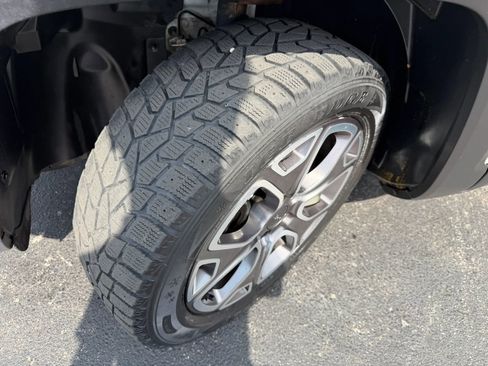 Used 2016 Jeep Renegade Limited AWD/4WD image 40