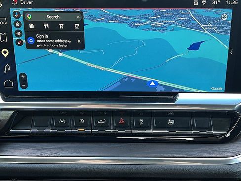 Used 2025 GMC Sierra 1500 SLT image 25