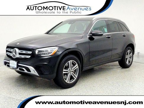 Used 2022 Mercedes-Benz GLC 300 image 1