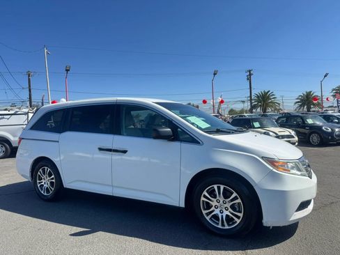Used 2012 Honda Odyssey LX image 12