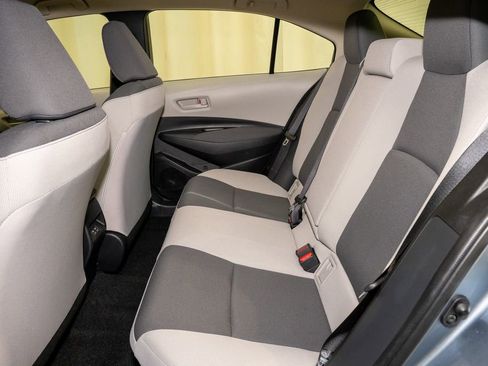 Used 2025 Toyota Corolla LE w/ LE Premium Package image 8