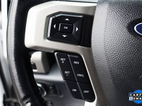 Used 2022 Ford F350 Lariat w/ Black Appearance Package image 21