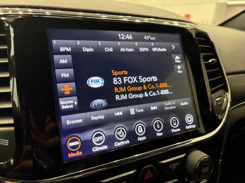 Used 2021 Jeep Grand Cherokee Limited w/ Luxury Group II AWD/4WD image 22