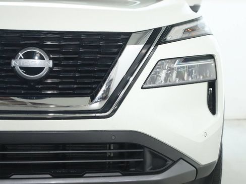 Certified 2023 Nissan Rogue SL w/ SL Premium Package AWD/4WD image 8