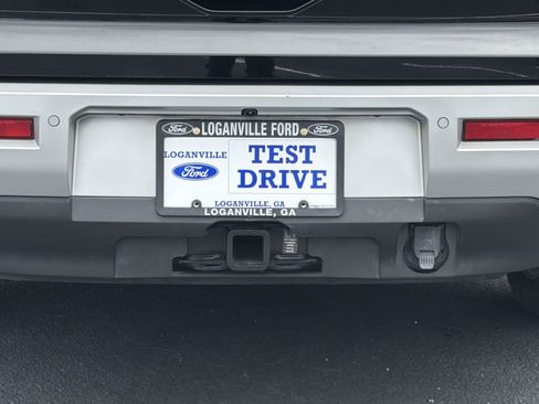 Used 2024 Nissan Pathfinder Platinum w/ Cargo Package AWD/4WD image 3