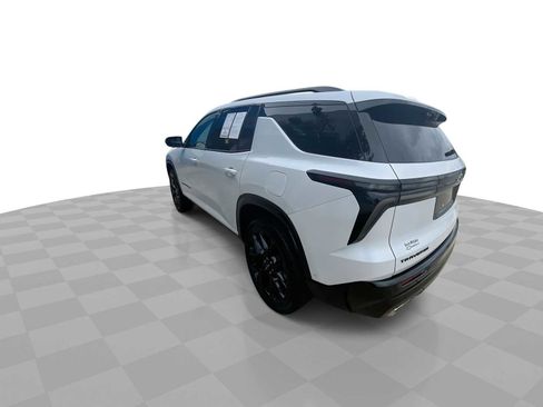 Certified 2024 Chevrolet Traverse RS image 6