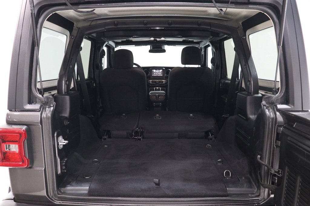 Used 2020 Jeep Wrangler Unlimited Sport AWD/4WD image 35