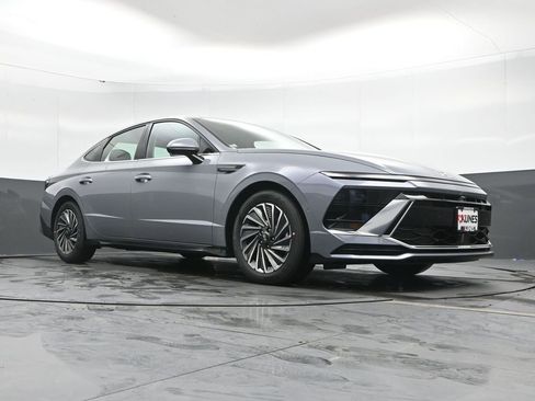 New 2026 Hyundai Sonata Limited image 47