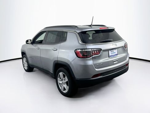 Used 2022 Jeep Compass Latitude AWD/4WD image 7