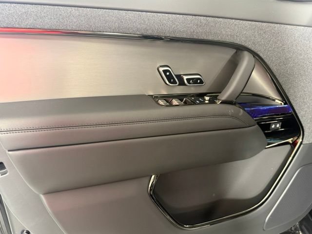 New 2027 Land Rover Range Rover Sport SE AWD/4WD image 17