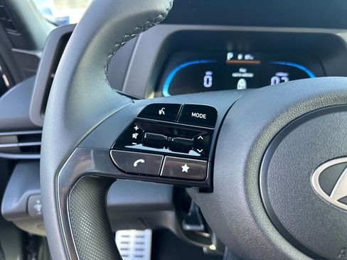 New 2026 Hyundai Elantra SEL Sport Premium FWD image 18