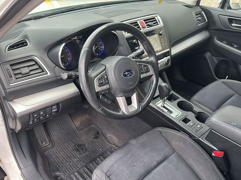 Used 2015 Subaru Legacy 2.5i Premium AWD/4WD image 5