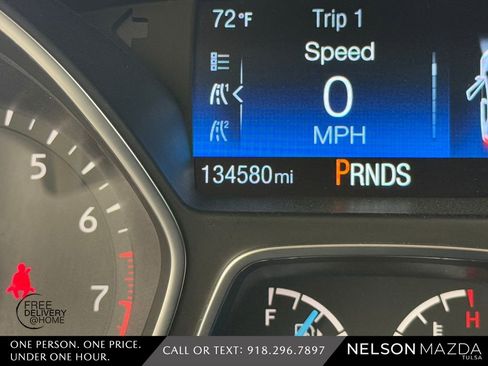 Used 2018 Ford Focus Titanium FWD image 27