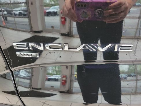 Used 2023 Buick Enclave Essence w/ Experience Buick Package AWD/4WD image 12