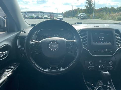 Used 2021 Jeep Cherokee Latitude Plus image 43