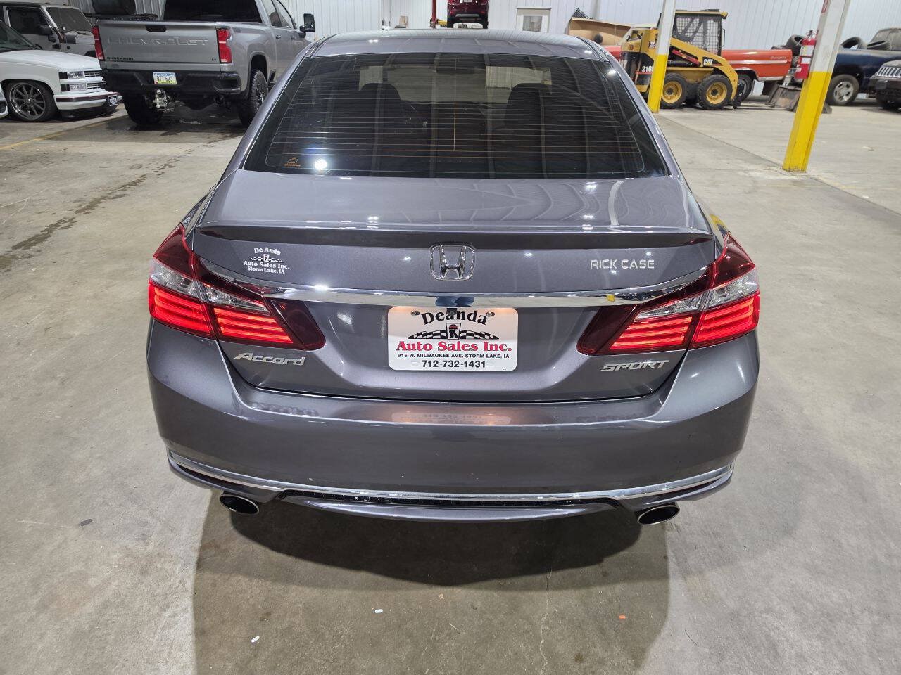 Used 2016 Honda Accord Sport image 10