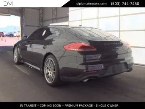 Used 2014 Porsche Panamera 4 AWD/4WD image 8