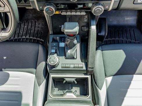 Used 2025 Toyota Tacoma TRD Off-Road w/ TRD Off Road Upgrade Package image 28